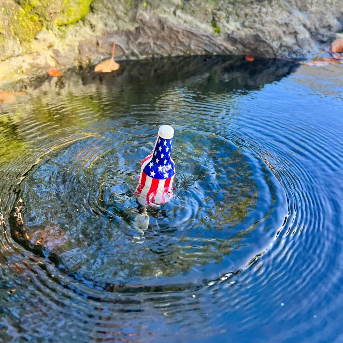 Bottle Bobbers - American Flag Red & White Fishing Bobber 2-Pack